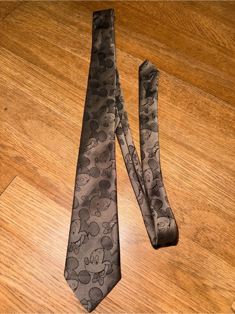 Vintage Mickey balancine tie